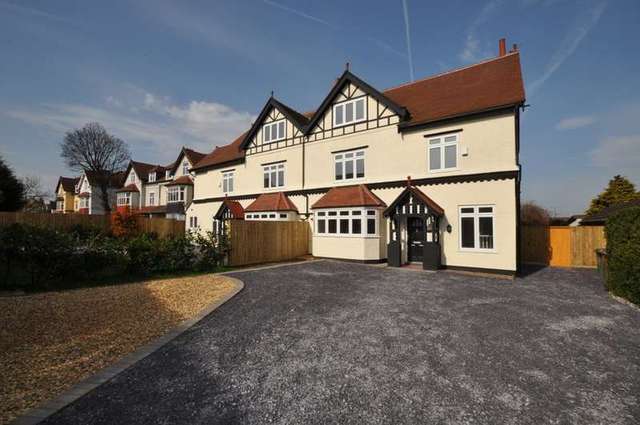  Image of 5 bedroom Detached house for sale in School Lane Prenton CH43 at Bidston, CH43 7RE