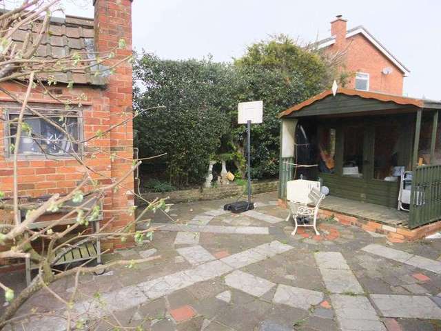  Image of 4 bedroom Semi-Detached house for sale in Shelly Lane Shirley Solihull B90 at Shelly Lane Monkspath Solihull, B90 4EJ