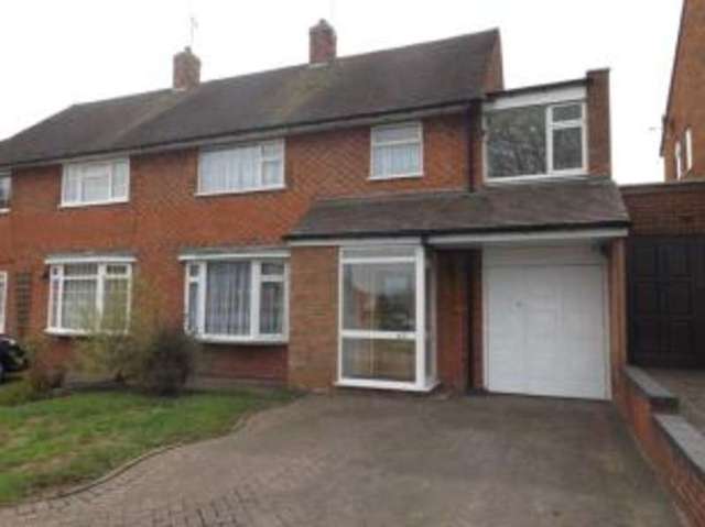  Image of 5 bedroom Semi-Detached house for sale in Shenley Lane Northfield Birmingham B29 at Birmingham West Midlands Bournbrook, B29 4JH