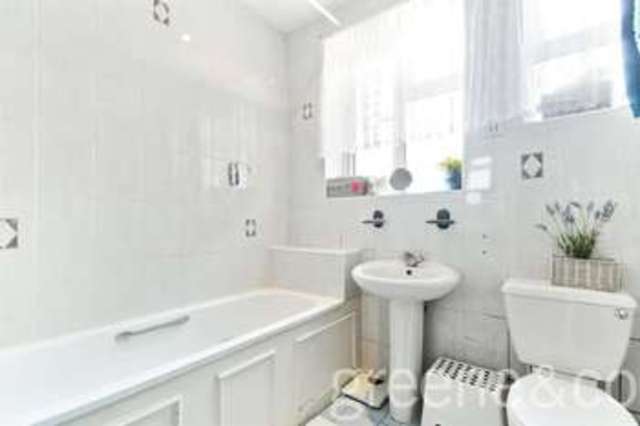  Image of 2 bedroom Flat for sale in Shoot Up Hill London NW2 at Kilburn London Fortune Green, NW2 3PX