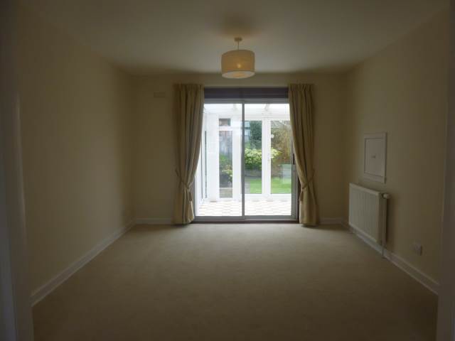  Image of 3 bedroom Detached house to rent in Silverknowes Bank Edinburgh EH4 at Silverknowes Edinburgh Edinburgh, EH4 5PA