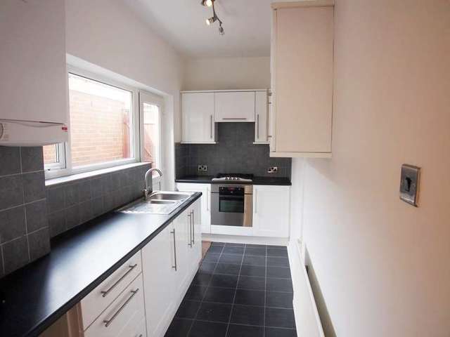  Image of 2 bedroom Detached house to rent in Silverlea Avenue Wallasey CH45 at Wallasey, CH45 4QX