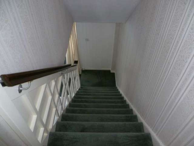  Image of 2 bedroom Maisonette to rent in Bexley Road London SE9 at Bexley Road Eltham London, SE9 2PE