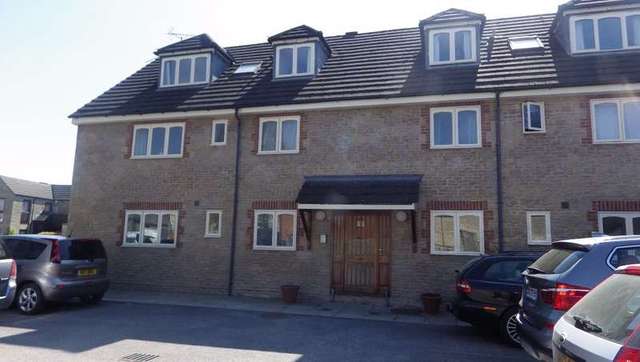  Image of 2 bedroom Apartment for sale in West Way Cirencester GL7 at St Blaize Court  Cirencester, GL7 1JA