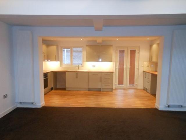  Image of 3 bedroom Flat to rent in St. Cuthberts Street Bedford MK40 at Bedford Beds Beds, MK40 3JB