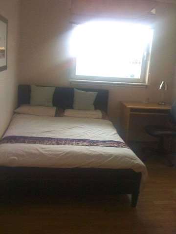  Image of 3 bedroom Apartment to rent in St. George Wharf London SW8 at St George Wharf Vauxhall London, SW8 2LQ