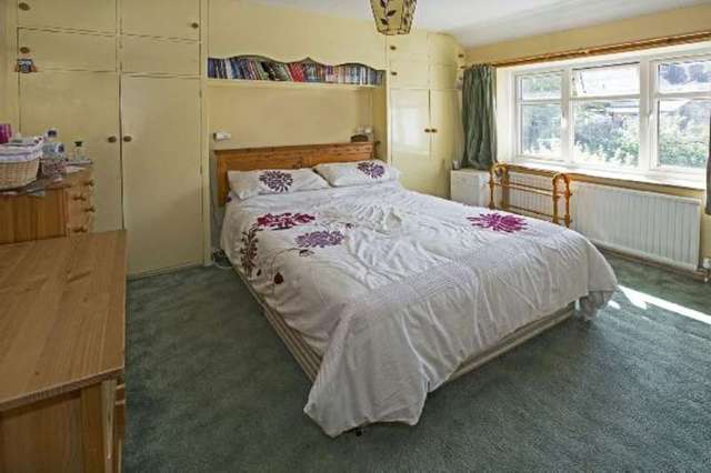  Image of 3 bedroom Semi-Detached house for sale in St. Peters Road Earley Reading RG6 at St. Peters Road  Reading, RG6 1NT
