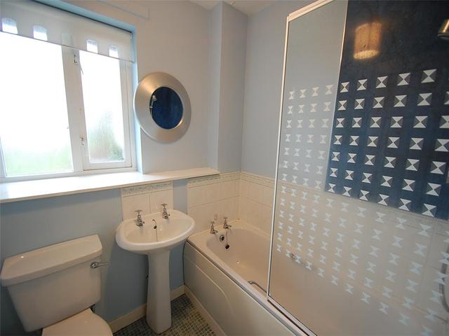  Image of 2 bedroom Semi-Detached house to rent in Stanley Gardens Maddiston Falkirk FK2 at Maddiston Falkirk Falkirk, FK2 0LN