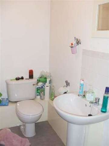  Image of 2 bedroom Detached house to rent in Station Road Parkgate Neston CH64 at Parkgate, CH64 6QJ