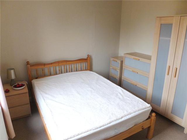  Image of 2 bedroom Flat to rent in Stenhouse Gardens North Edinburgh EH11 at Stenhouse Edinburgh Edinburgh, EH11 3EL