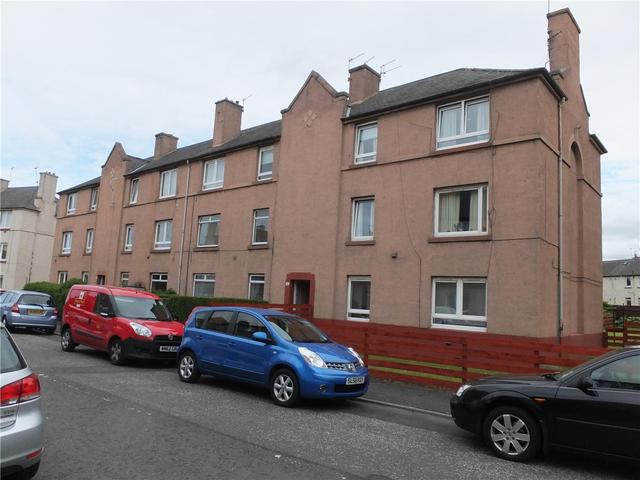  Image of 2 bedroom Flat to rent in Stenhouse Gardens North Edinburgh EH11 at Stenhouse Edinburgh Edinburgh, EH11 3EL