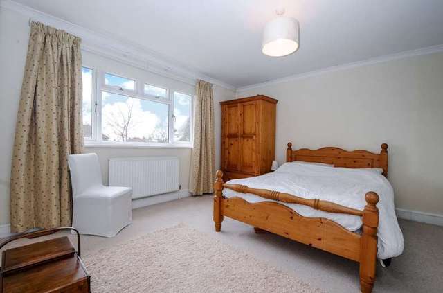  Image of 3 bedroom Detached house for sale in Storrington Close Chichester PO19 at Fishbourne, PO19 3QB