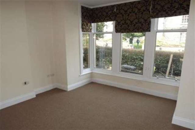  Image of 2 bedroom Flat to rent in Western Bank Sheffield S10 at Sheffield, S10 2TJ