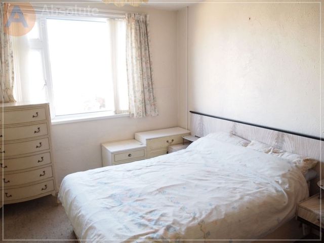  Image of 3 bedroom Bungalow for sale in Suncrest Close Torquay TQ2 at Suncrest Close Barton Barton, TQ2 8HR