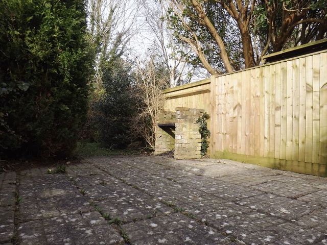  Image of 2 bedroom Terraced house for sale in Gatewycke Terrace Tanyard Lane Steyning BN44 at Tanyard Lane  Steyning, BN44 3RL