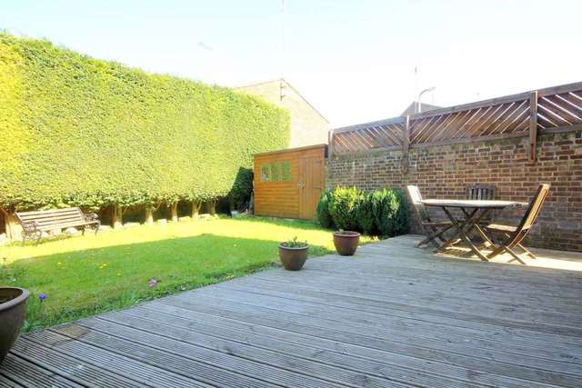  Image of 3 bedroom Detached house for sale in Tattershall Drive Hemel Hempstead HP2 at Tattershall Drive  Hemel Hempstead, HP2 7QG