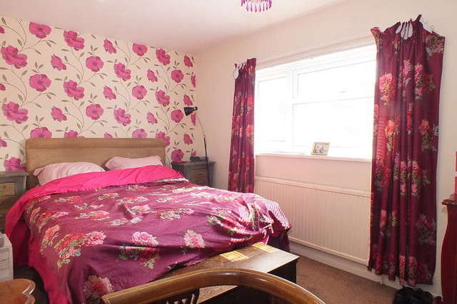  Image of 3 bedroom Semi-Detached house for sale in Cherry Orchard Road Tetbury GL8 at Tetbury Gloucestershire, GL8 8HX