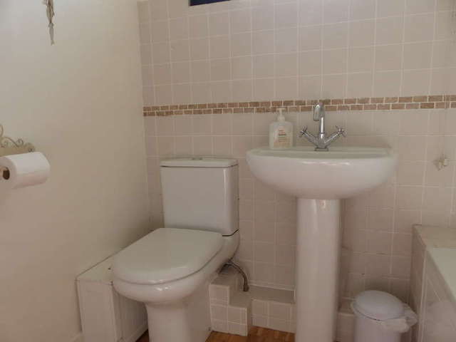  Image of 2 bedroom Terraced house for sale in Hodges Close Tetbury GL8 at Tetbury Gloucestershire, GL8 8HL