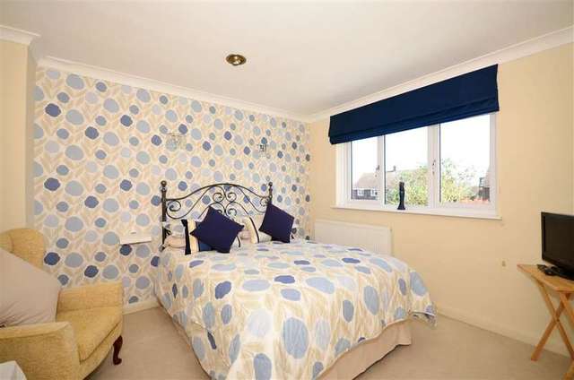  Image of 4 bedroom Semi-Detached house for sale in The Avenue Aylesford ME20 at Aylesford Kent Aylesford, ME20 7LE