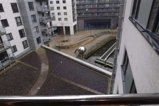  Image of 1 bedroom Flat to rent in The Boulevard Hunslet Leeds LS10 at Leeds, LS10 1LQ