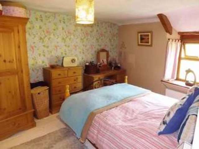  Image of 2 bedroom Terraced house for sale in The Hollow East Chinnock Yeovil BA22 at 389 The Hollow East Chinnock Yeovil, BA22 9DN