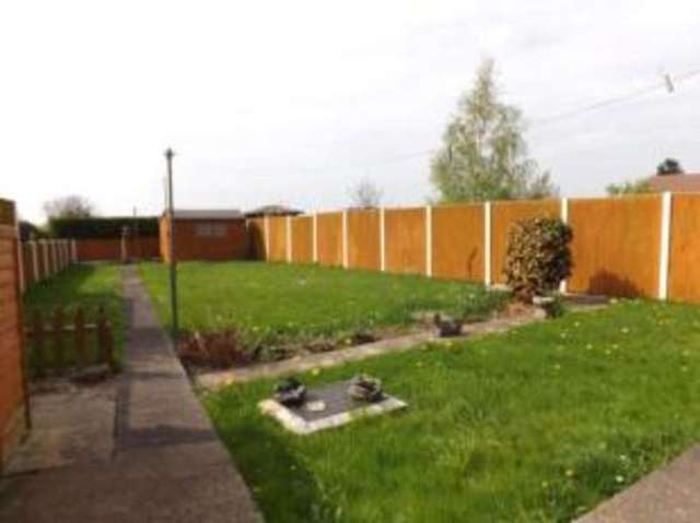  Image of 2 bedroom Semi-Detached house for sale in Tockington Lane Almondsbury Bristol BS32 at Almondsbury Bristol Almonds-bury, BS32 4DZ