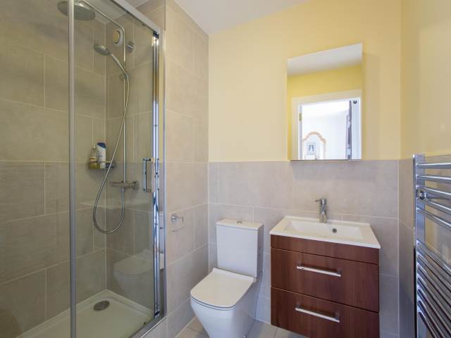  Image of 5 bedroom Detached house to rent in Trinity Road Edinburgh EH5 at Trinity Edinburgh Edinburgh, EH5 3JY