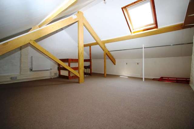 Image of 3 bedroom Terraced house for sale in Victoria Street Torpoint PL11 at Torpoint Torpoint, PL11 2HE