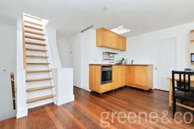  Image of 2 bedroom Apartment to rent in Vine Hill London EC1R at Clerkenwell London Farringdon, EC1R 5DX