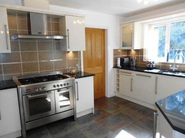  Image of 4 bedroom Detached house for sale in Ward Close Barwell Leicester LE9 at Ward Close  Leicester, LE9 8ND