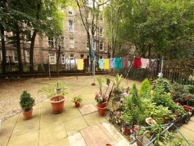  Image of 1 bedroom Flat to rent in Wardlaw Place Edinburgh EH11 at Gorgie Edinburgh Edinburgh, EH11 1UE