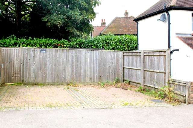  Image of 2 bedroom Semi-Detached house for sale in Water End Road Potten End Berkhamsted HP4 at Water End Road Potten End Berkhamsted, HP4 2SH