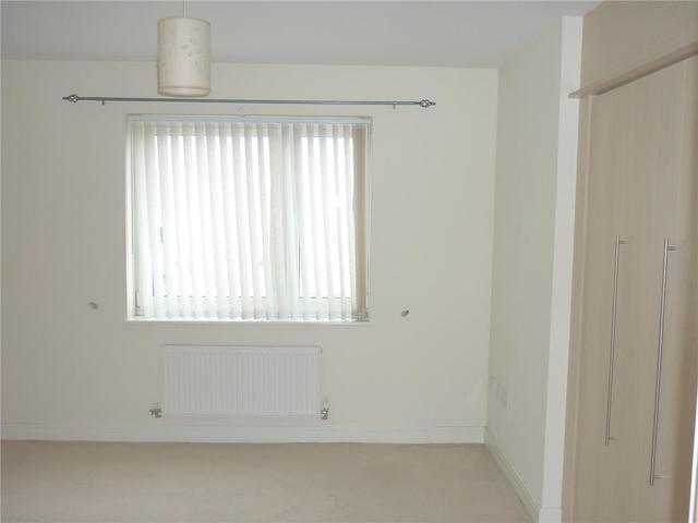  Image of 2 bedroom Flat to rent in Waterfront Avenue Edinburgh EH5 at Granton Edinburgh Edinburgh, EH5 1JD