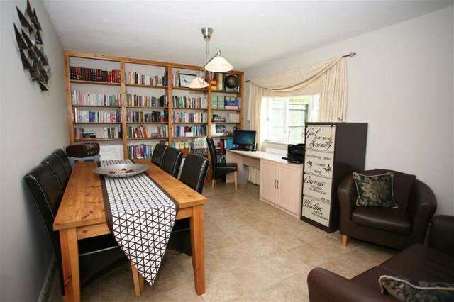  Image of 4 bedroom Detached house for sale in Wayside Drive Devizes SN10 at DEVIZES SN10 DEVIZES, SN10 3EZ