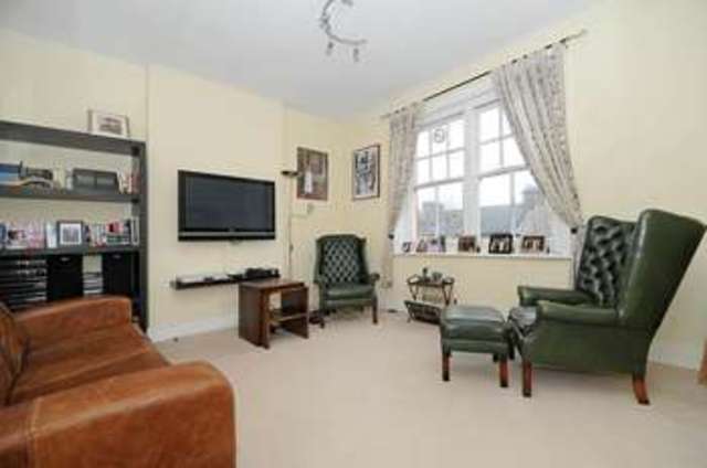  Image of 1 bedroom Flat for sale in Shirland Road London W9 at 114 Shirland Road London Maida Vale, W9 2BT
