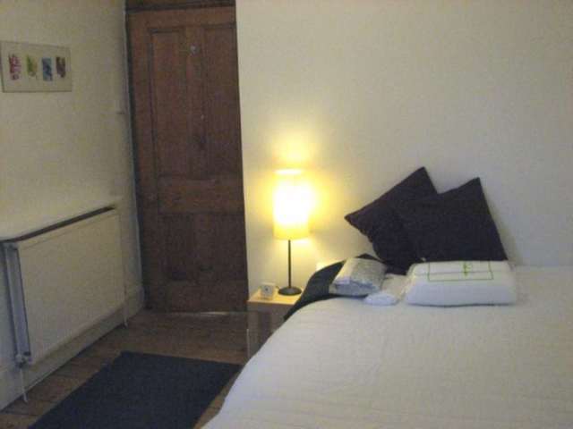  Image of 2 bedroom Apartment to rent in Garrioch Road Glasgow G20 at West End Glasgow Glasgow, G20 8RL
