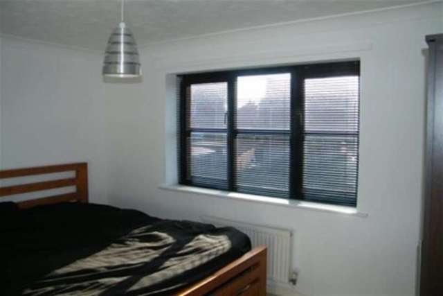  Image of 2 bedroom Terraced house to rent in St. Godrics Drive West Rainton Houghton Le Spring DH4 at Houghton Le Spring, DH4 6SZ