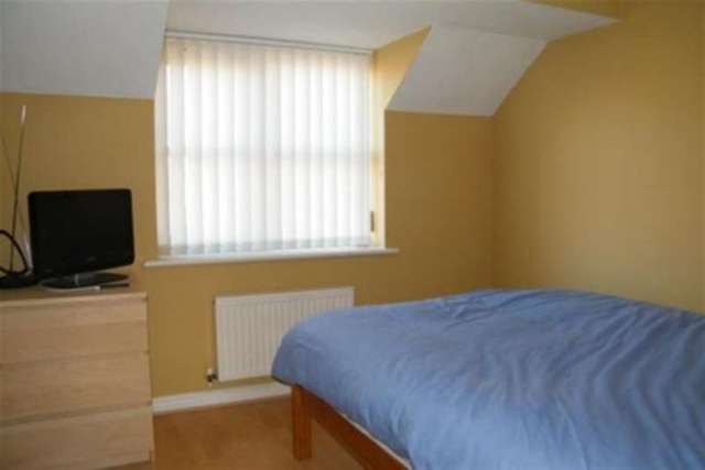  Image of 2 bedroom Terraced house to rent in St. Godrics Drive West Rainton Houghton Le Spring DH4 at Houghton Le Spring, DH4 6SZ