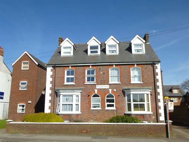 Image of 1 bedroom Apartment for sale in Westgate Court West Street Dunstable LU6 at Dunstable, LU6 1NZ