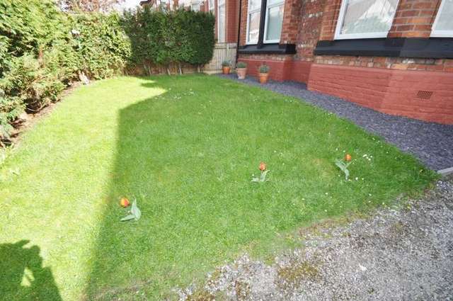  Image of 2 bedroom Apartment for sale in Westbank Road Tranmere Birkenhead CH42 at Birkenhead, CH42 7JP