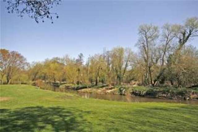  Image of 3 bedroom End of Terrace for sale in Weymede Byfleet West Byfleet KT14 at Byfleet Surrey Byfleet, KT14 7DH