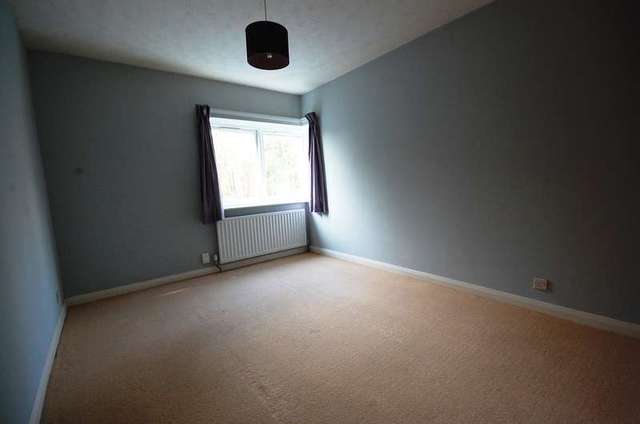  Image of 2 bedroom Flat for sale in Worthy Road Winchester SO23 at Winchester, SO23 7BJ