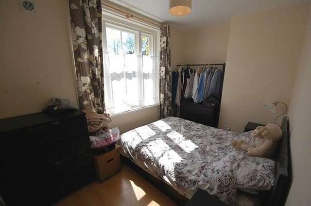  Image of 1 bedroom Detached house to rent in North Walls Winchester SO23 at Winchester, SO23 8DP