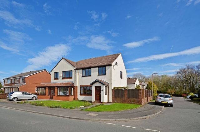  Image of 3 bedroom Semi-Detached house for sale in Wingates Lane Westhoughton Bolton BL5 at Wingates Lane Westhoughton Bolton, BL5 3LP