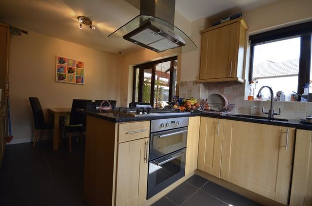 Image of 3 bedroom Semi-Detached house for sale in Wingates Lane Westhoughton Bolton BL5 at Wingates Lane Westhoughton Bolton, BL5 3LP
