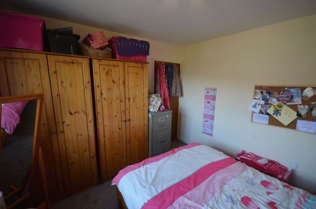  Image of 3 bedroom Semi-Detached house for sale in Wingates Lane Westhoughton Bolton BL5 at Wingates Lane Westhoughton Bolton, BL5 3LP