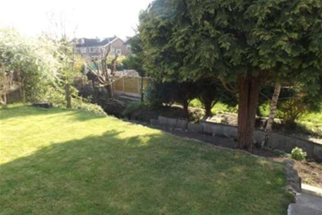  Image of 2 bedroom Detached house to rent in Wollaton Vale Wollaton Nottingham NG8 at Nottingham, NG8 2PE