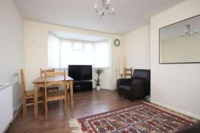  Image of 2 bedroom Flat for sale in Ruislip Road Greenford UB6 at Ruislip Road  Greenford, UB6 9RZ