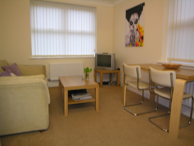  Image of 1 bedroom Flat to rent in Southcote Road Bournemouth BH1 at Bournemouth, BH1 3SR