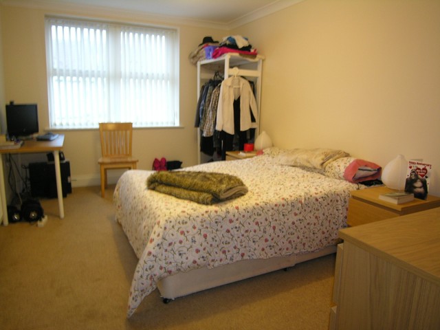  Image of 1 bedroom Flat to rent in Southcote Road Bournemouth BH1 at Bournemouth, BH1 3SR